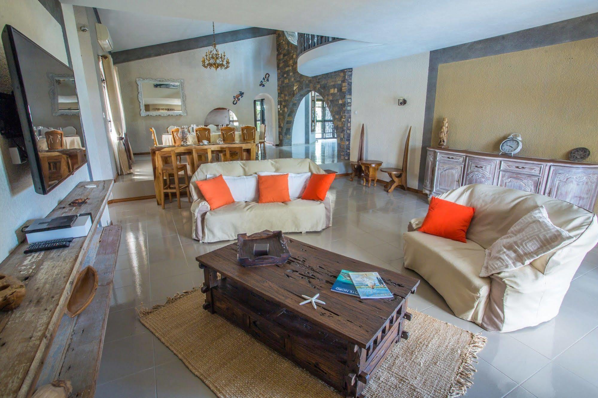 La Maison De La Plage Albion Eksteriør bilde